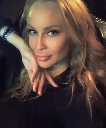 Изысканная леди с азиатским колоритом приглашает в гости для приятной встречи. Обещаю тебе незабываемые моменты и нежность. Все фото мои, без обмана! 2401, 35 лет