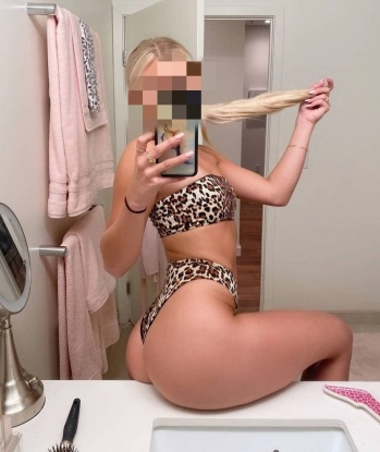 Ищешь страстные и незабываемые встречи? Я именно то, что тебе нужно! Готова исполнить все твои фантазии без исключения. Приезжай ко мне и получи море удовольствия! 4454, 30 лет